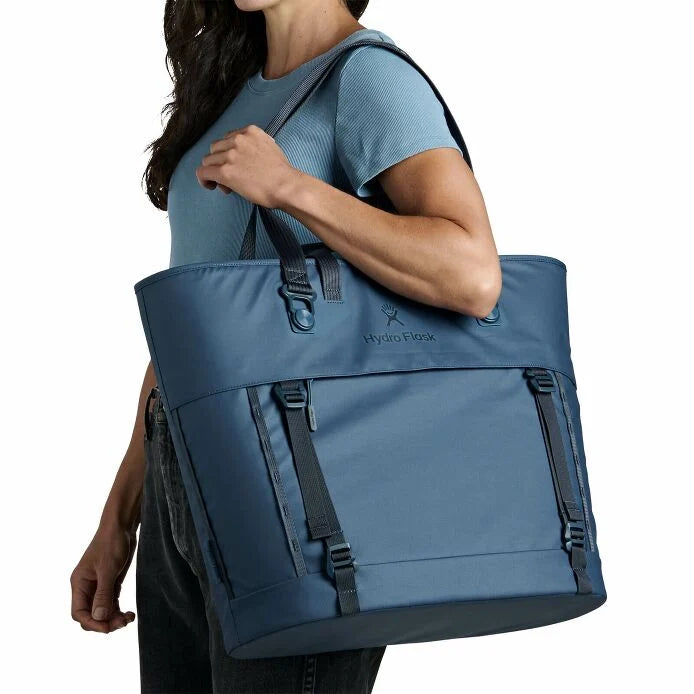 Carryout™ Soft Cooler Tote 30 L - Image 3