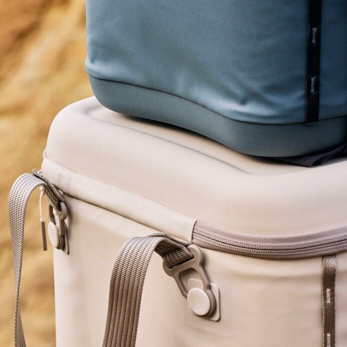 Carryout™ Soft Cooler 30 L - Image 7