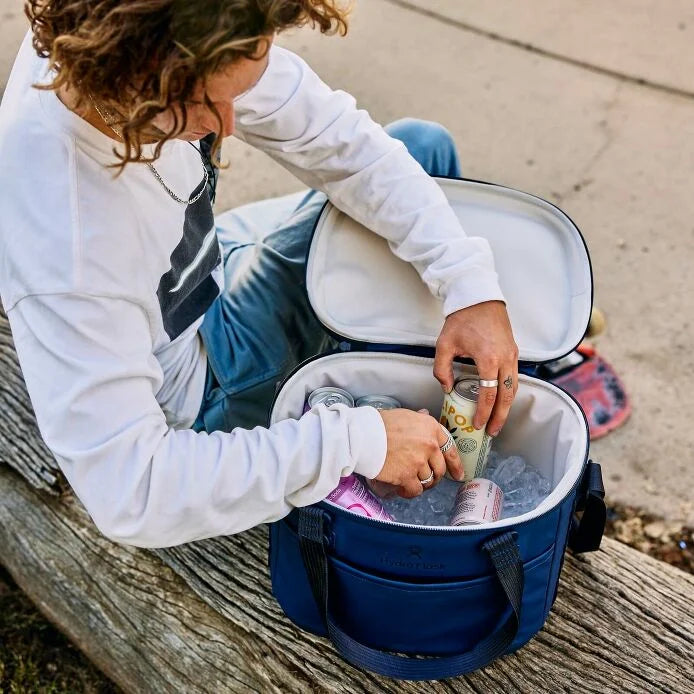 Carryout™ Soft Cooler 15 L - Image 6